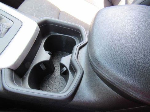 Used 2021 Toyota RAV4 XLE FWD image 35