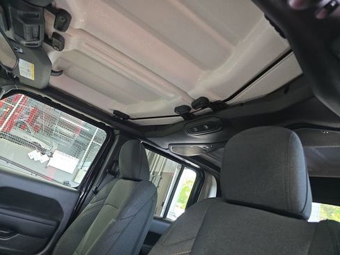 New 2026 Jeep Gladiator Sport AWD/4WD image 30