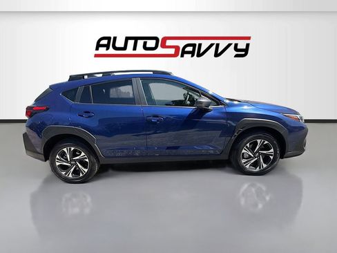 Used 2025 Subaru Crosstrek 2.0i Premium AWD/4WD image 8