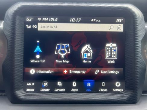 Used 2023 Jeep Wrangler Sahara image 35