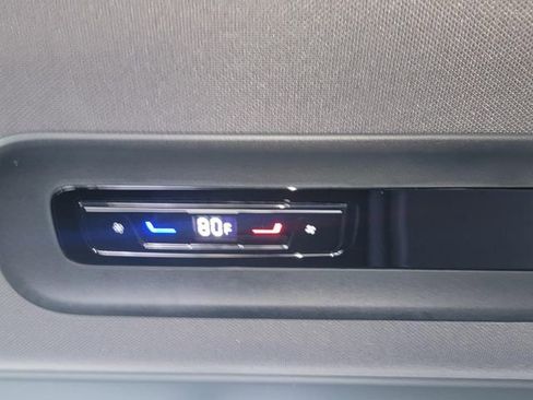 Used 2025 Volkswagen ID. Buzz Pro S image 24