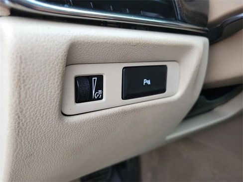 Used 2015 Cadillac ATS Luxury w/ Sun And Sound Package image 33