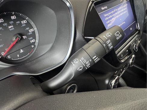 Used 2023 Chevrolet TrailBlazer LT w/ Convenience Package AWD/4WD image 17