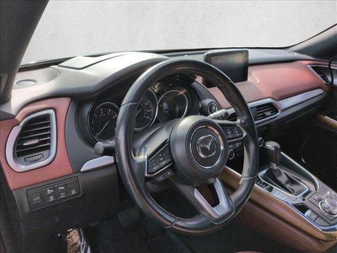 Used 2017 MAZDA CX-9 Signature image 10