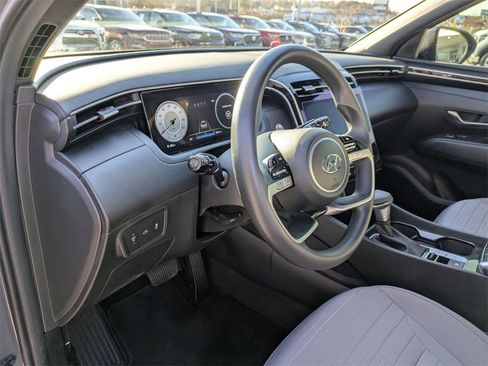 Used 2024 Hyundai Santa Cruz SEL w/ Activity Package image 16