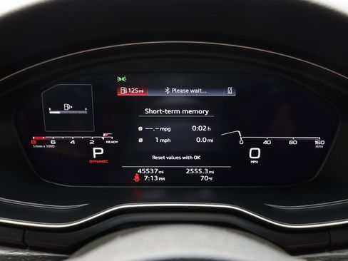 Used 2022 Audi A4 2.0T Premium Plus image 7