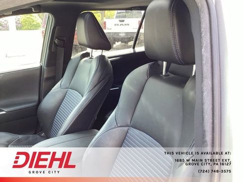 Used 2021 Toyota RAV4 XSE w/ XSE Grade Weather Package AWD/4WD image 19