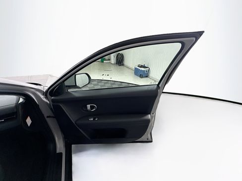 Used 2024 Hyundai Ioniq 5 SEL RWD image 32