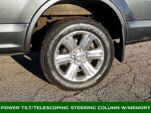 Used 2018 Ford F150 Lariat w/ Equipment Group 502A Luxury image 7