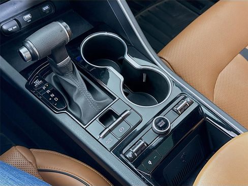 Used 2022 Kia K5 GT image 11