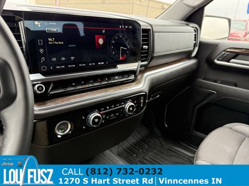 Used 2024 GMC Sierra 1500 Elevation image 26