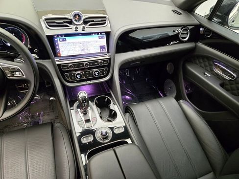 Used 2021 Bentley Bentayga Speed AWD/4WD image 22