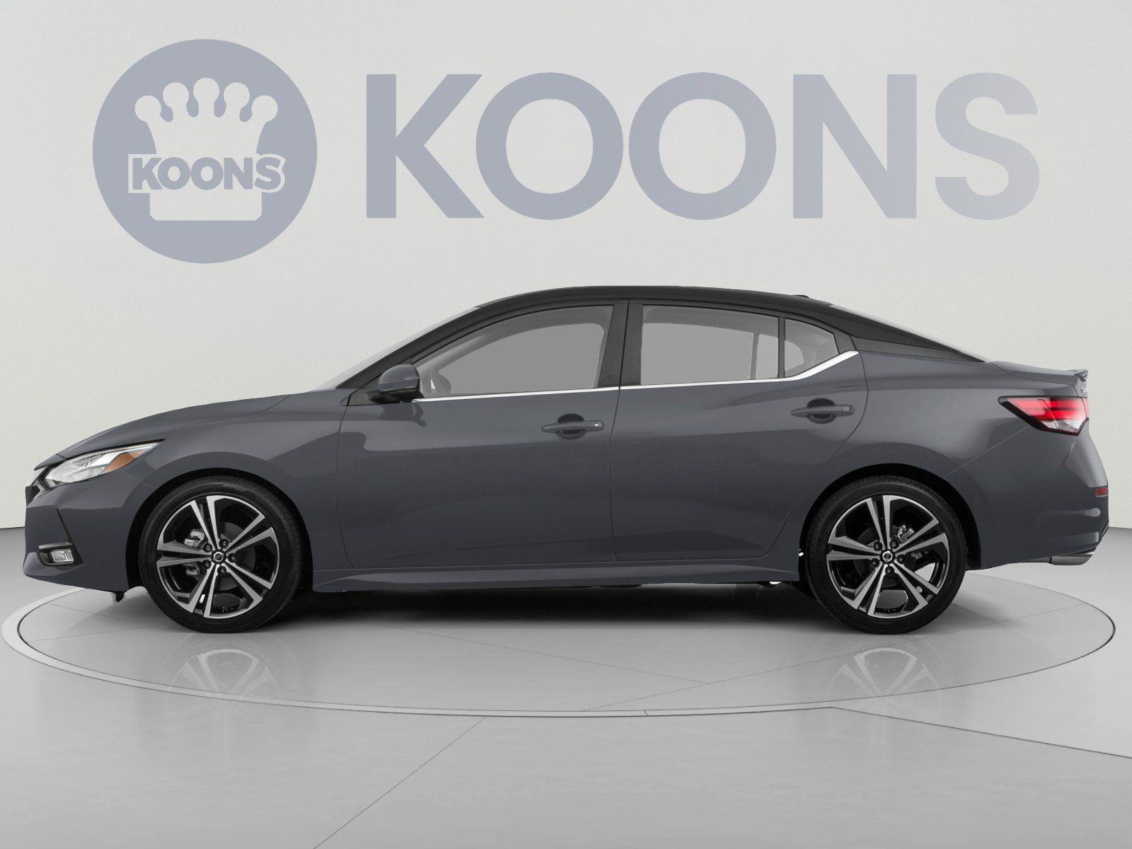 Used 2020 Nissan Sentra SR w/ Trunk Package FWD image 2