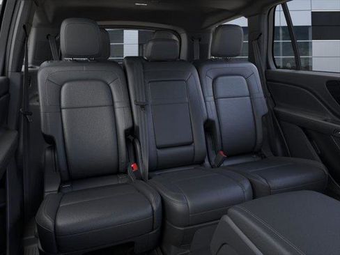 New 2026 Lincoln Aviator Reserve image 11
