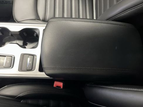 Used 2024 Ford Edge SEL w/ Convenience Package image 22