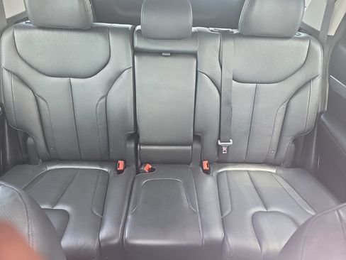 Used 2022 Hyundai Palisade SEL w/ 8P Bench Seat Package FWD image 13
