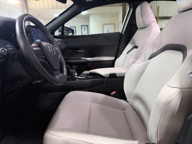 Used 2025 Lexus UX 300h FWD w/ Cold Area Package image 12