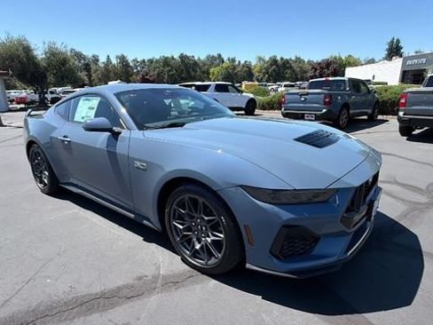 New 2026 Ford Mustang GT Premium w/ GT Performance Package RWD image 2