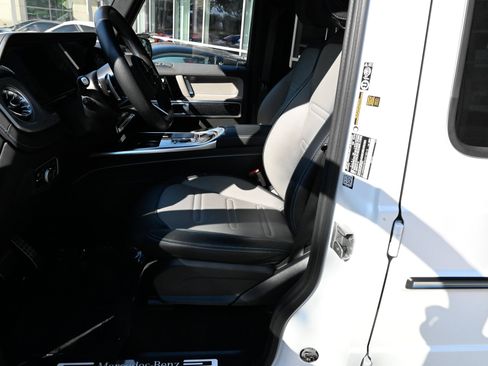 Used 2025 Mercedes-Benz G 580 w/ EQ Technology image 17