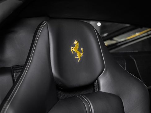 Used 2011 Ferrari 458 Italia Coupe RWD image 49
