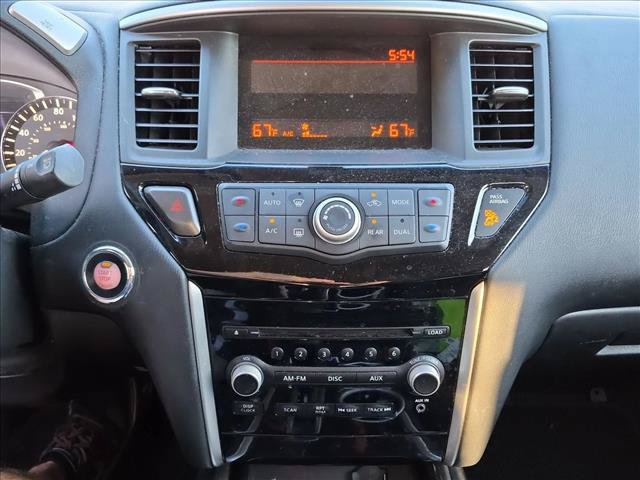 Used 2016 Nissan Pathfinder S AWD/4WD image 11