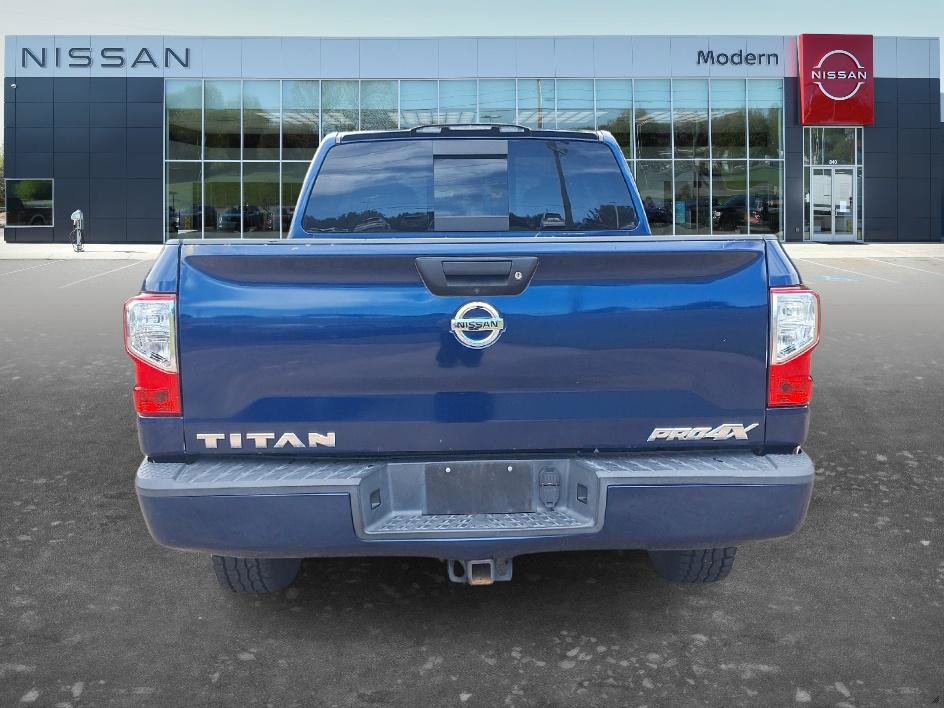 Used 2017 Nissan Titan PRO-4X AWD/4WD image 24