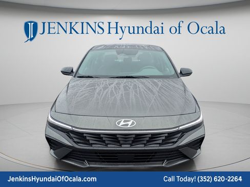 New 2026 Hyundai Elantra SEL Sport Premium FWD image 2