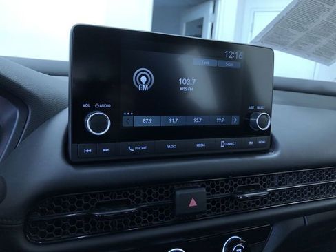 Used 2025 Honda HR-V LX image 29