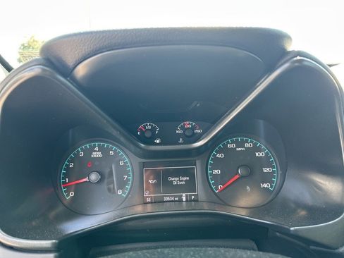 Used 2022 Chevrolet Colorado LT w/ Safety Package image 16