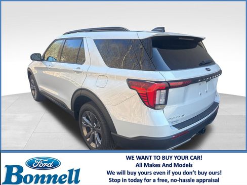 New 2026 Ford Explorer Active w/ Active Comfort Package image 3