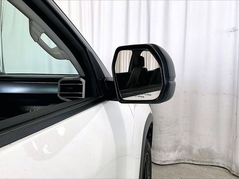 Used 2022 Toyota Tundra SR5 image 11