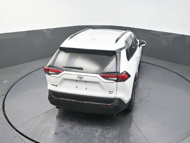 Used 2025 Toyota RAV4 XLE w/ Convenience Package AWD/4WD image 28