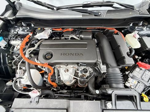 Used 2025 Honda CR-V Sport image 18