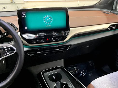 Used 2023 Volkswagen ID.4 2WD image 8