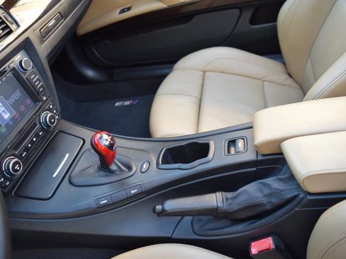 Used 2011 BMW M3 Convertible image 66