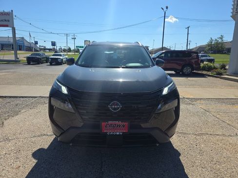 New 2026 Nissan Rogue Dark Armor AWD/4WD image 9