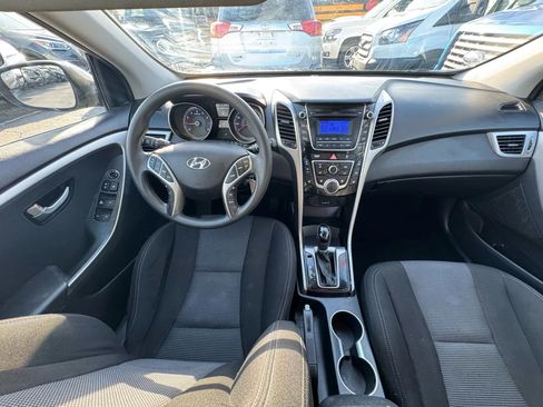 Used 2014 Hyundai Elantra GT image 14