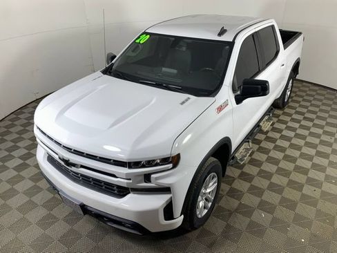 Used 2020 Chevrolet Silverado 1500 RST AWD/4WD image 17