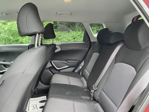 Used 2024 Kia Soul LX w/ Option Group 015 image 12