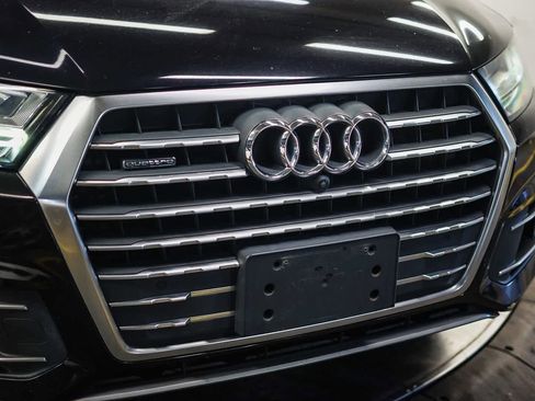 Used 2017 Audi Q7 3.0T Prestige image 8