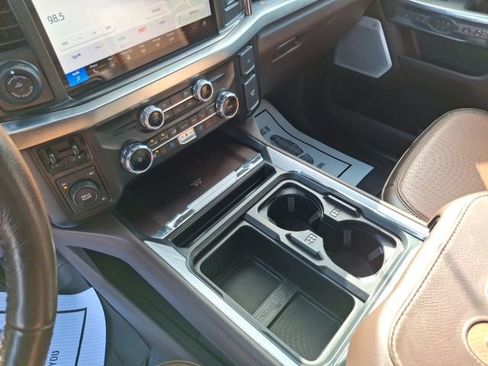 Used 2025 Ford F350 King Ranch image 13