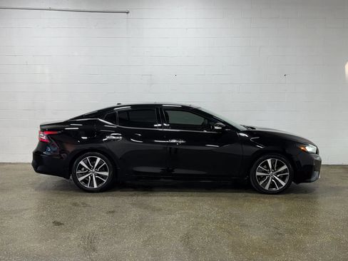 Used 2020 Nissan Maxima 3.5 SL FWD image 2