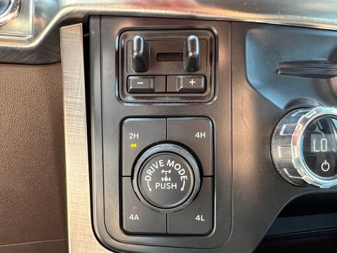 Used 2021 Ford F150 King Ranch AWD/4WD image 37
