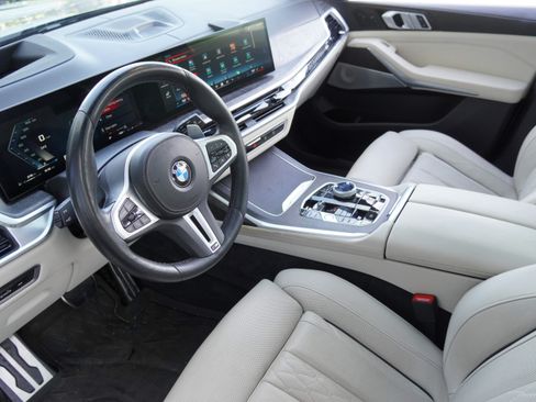 Used 2024 BMW X7 M60i w/ Executive Package AWD/4WD image 10