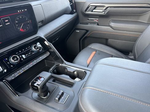 Used 2026 GMC Sierra 1500 AT4 w/ AT4 Premium Package AWD/4WD image 26