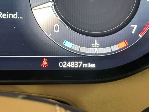 Used 2023 Land Rover Range Rover Long Wheelbase SE image 20