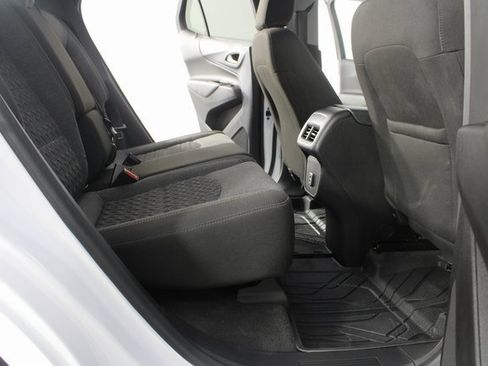 Used 2024 Chevrolet Equinox LT w/ LPO, Floor Liner Package image 18