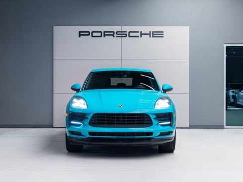 Certified 2019 Porsche Macan AWD/4WD image 10