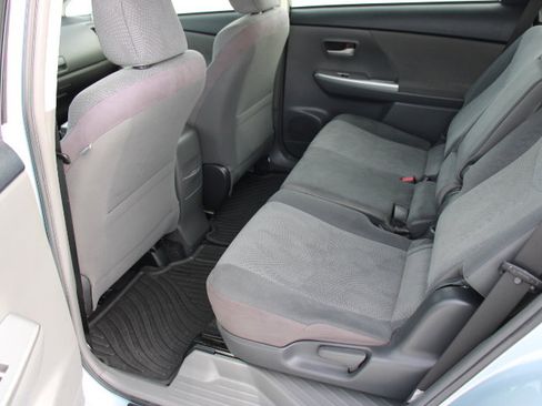 Used 2012 Toyota Prius V Three image 13
