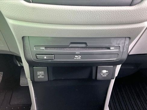 Used 2020 Honda Odyssey Touring image 15